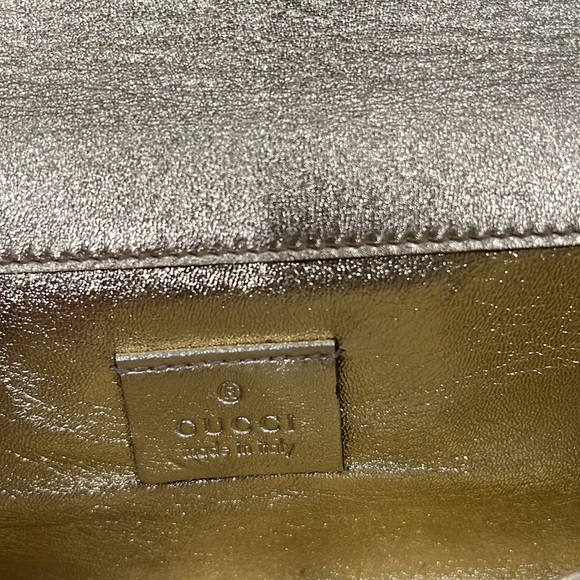 Vintage Gucci Gold Clutch With Buckle - Picture 6 of 8